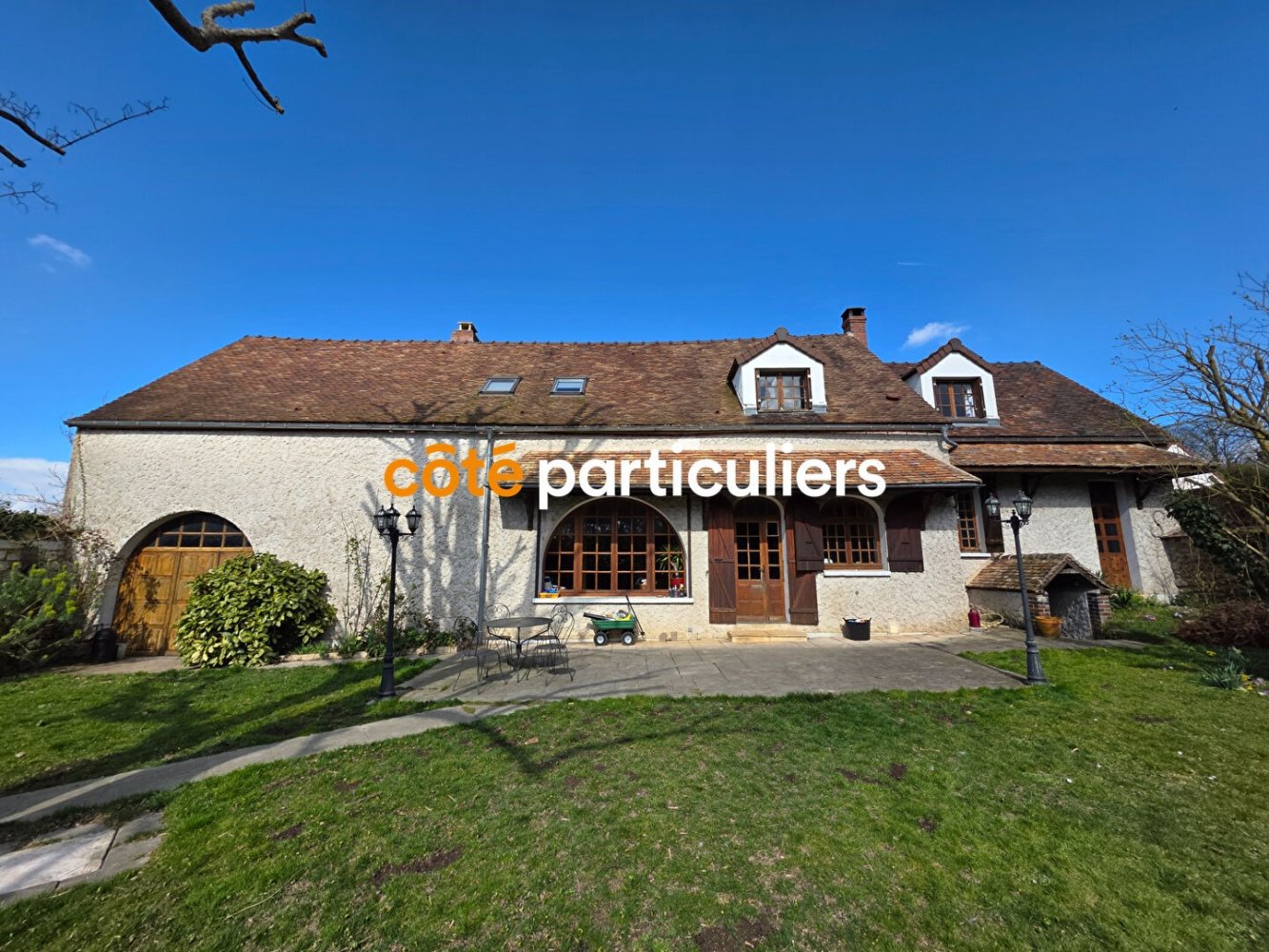 3 غرف نوم فيلا في Fontaine-la-Gaillarde, France رقم 205044