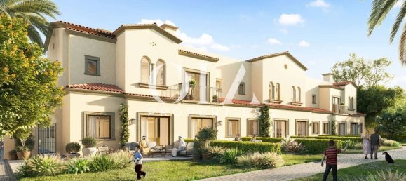 2 bedrooms Townhouse in Abu Dhabi, UAE No. 20123 4