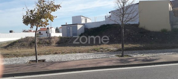 496m² Land in Santarem, Portugal No. 90227 4