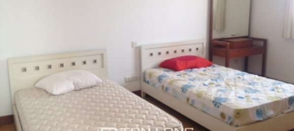 4 bedrooms Apartment in Tay Ho, Vietnam No. 205 6