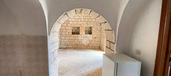 3 bedrooms House in Cisternino, Italy No. 340549 11