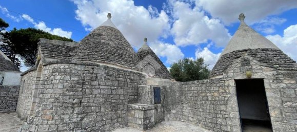 3 bedrooms House in Cisternino, Italy No. 340549 22