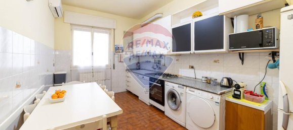 3غرفة شقة في Cavenago di Brianza, Italy رقم 33523 31