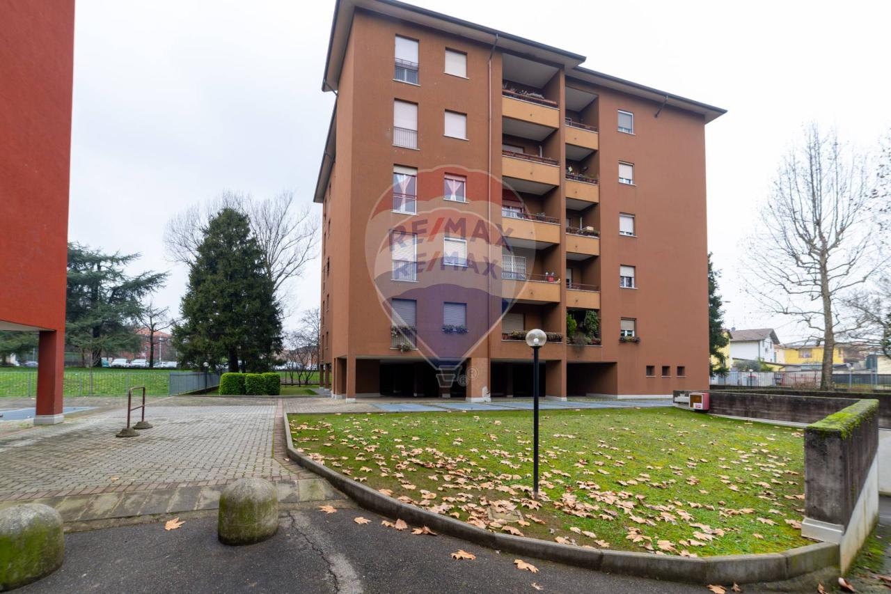 3غرفة شقة في Cavenago di Brianza, Italy رقم 33523