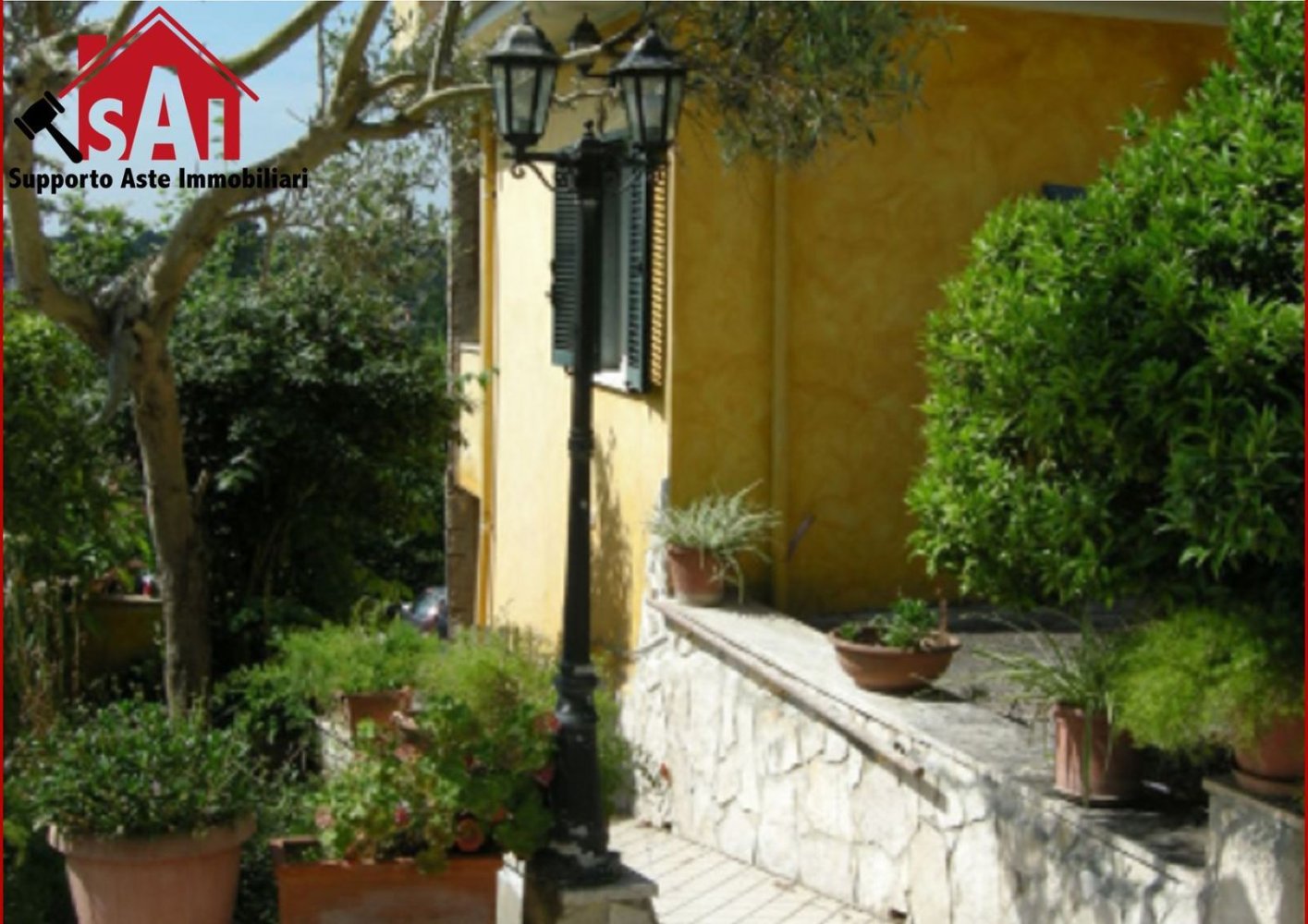 Casa de 4 habitaciónes en Ardea, Italy No. 192278