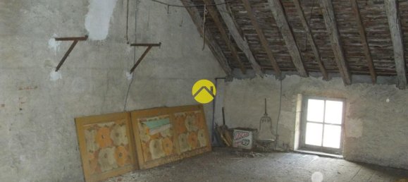 2 bedrooms Apartment in Nerondes, France No. 327630 11