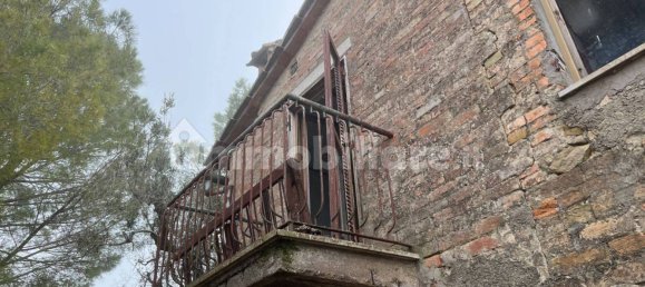 4 bedrooms Villa in Marsciano, Italy No. 353610 3