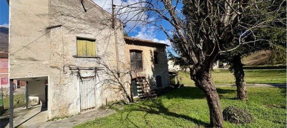 3 bedrooms House in Vittorio Veneto, Italy No. 22613 10