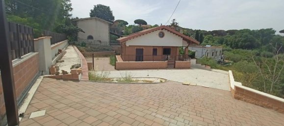 Вилла с 8 комнатами в Марино, Италия № 90565 2