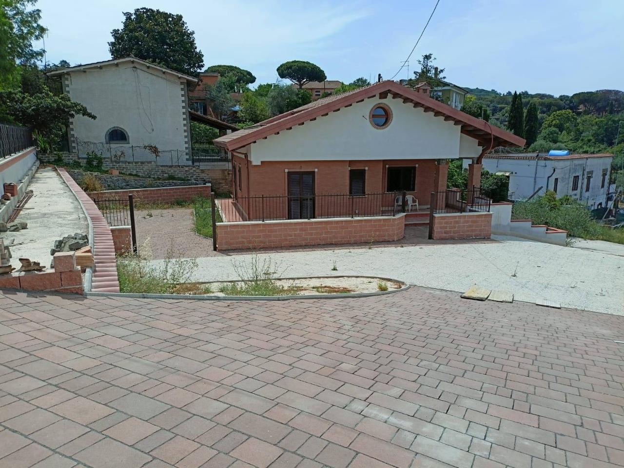 Вилла с 8 комнатами в Марино, Италия № 90565