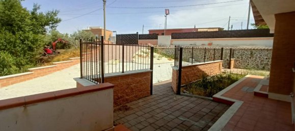 Вилла с 8 комнатами в Марино, Италия № 90565 4