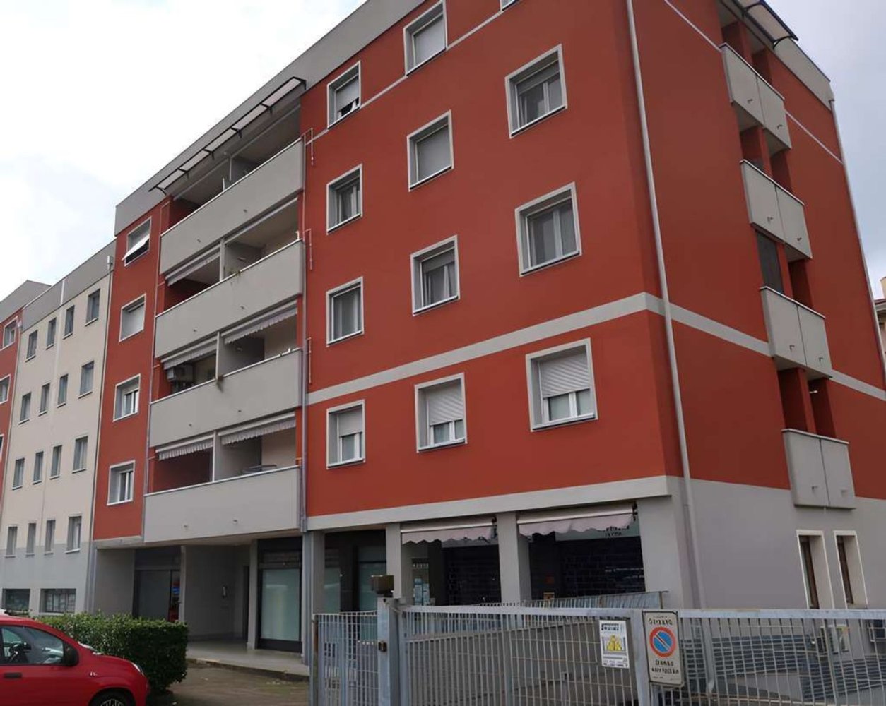 3 rooms Apartment in Cesate, Italy No. 287588