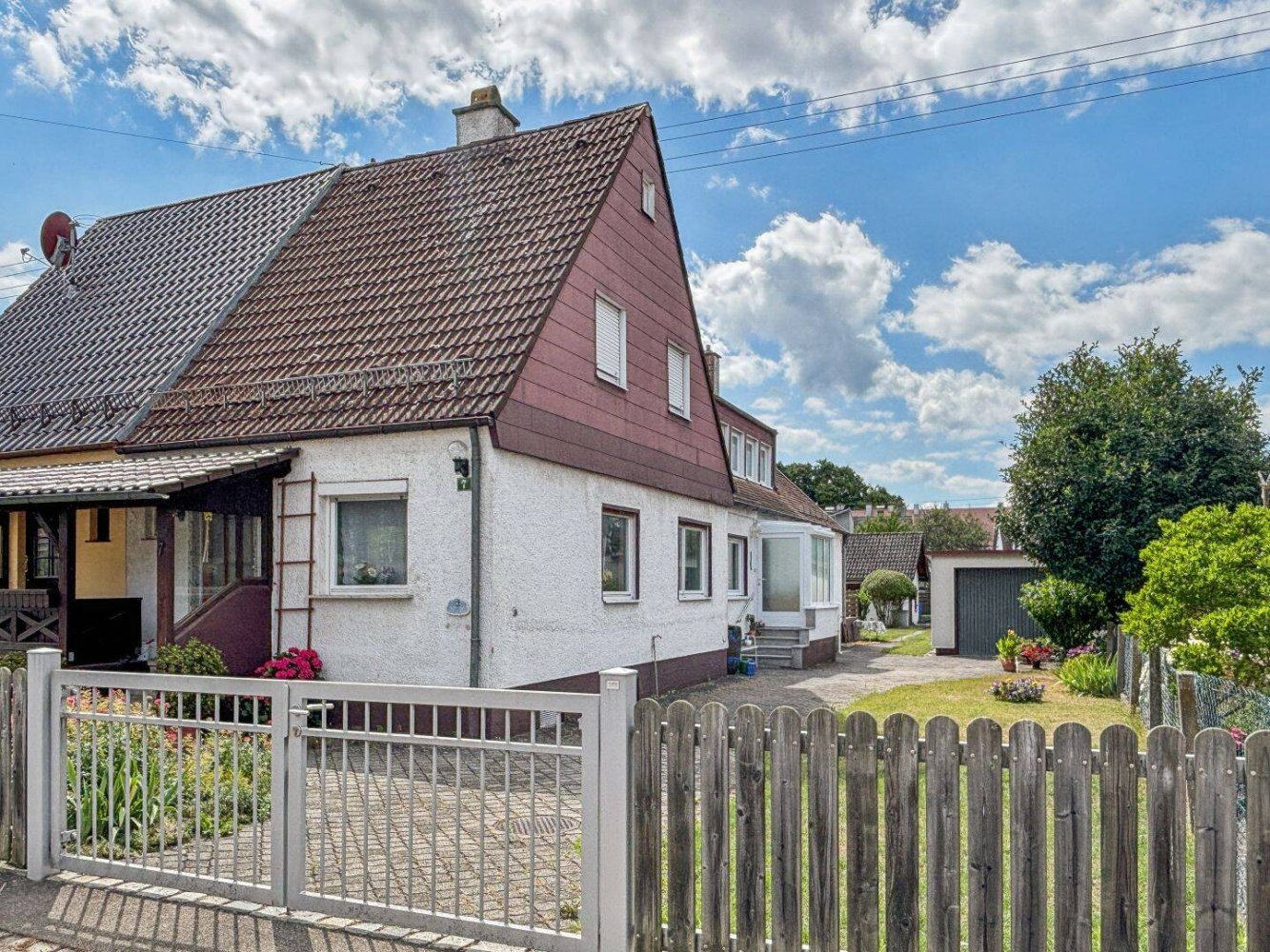 6 rooms Townhouse in Augsburg, Germany No. 221695