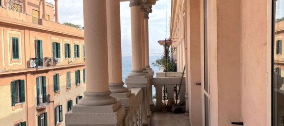 6 rooms Apartment in Naples, Italy No. 163760 8