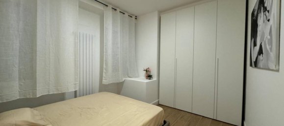 Apartamento T1 em Milan, Italy N.º 239897 21