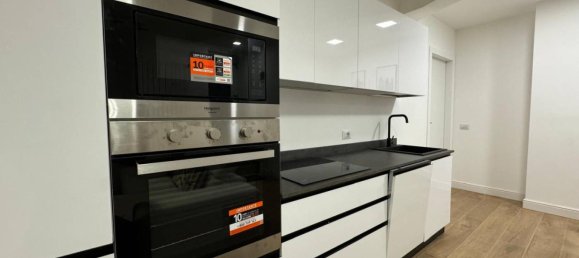 Apartamento T1 em Milan, Italy N.º 239897 23