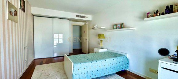 4 bedrooms Apartment in Lisbon, Portugal No. 132244 12