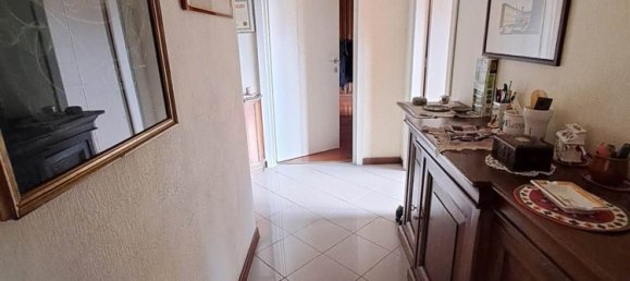 4 rooms Apartment in Livorno, Italy No. 198375 10
