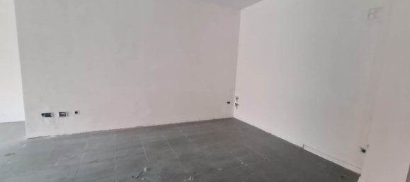 80m² Commercial property in Vigonza, Italy No. 334259 4