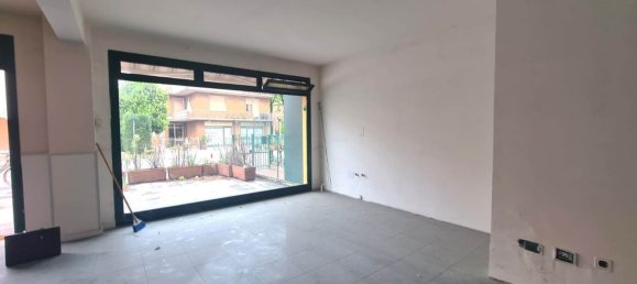 80m² Commercial property in Vigonza, Italy No. 334259 12