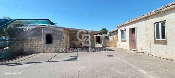 Villa de 4 dormitorios en Modica, Italy No. 373039 5