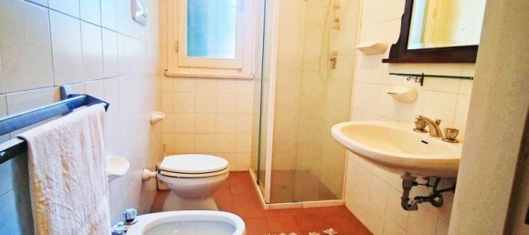 Casa de 10 divisões em Castel Bolognese, Italy N.º 20545 48