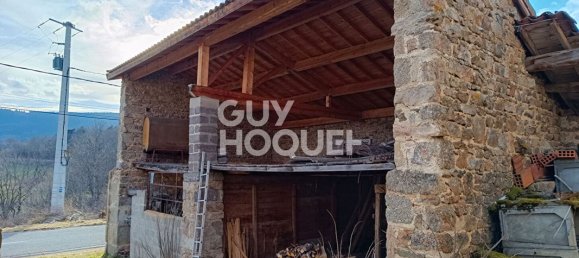 5 bedrooms House in Noiretable, France No. 197951 2