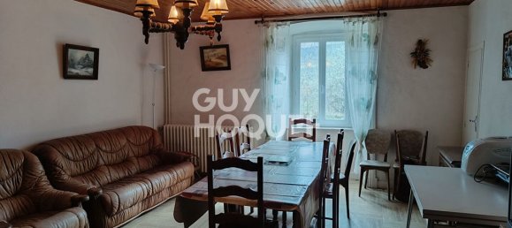 5 bedrooms House in Noiretable, France No. 197951 6