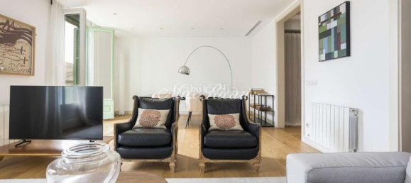 4 bedrooms Apartment in Eixample, Spain No. 24322 2