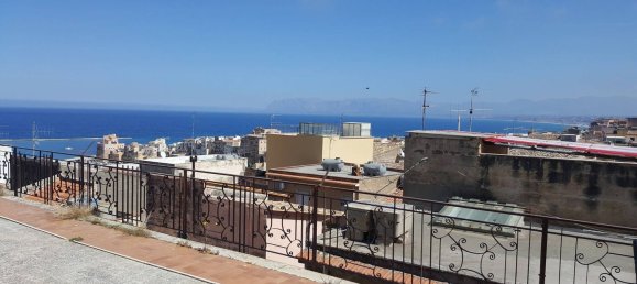 6 rooms House in Castellammare del Golfo, Italy No. 258716 8