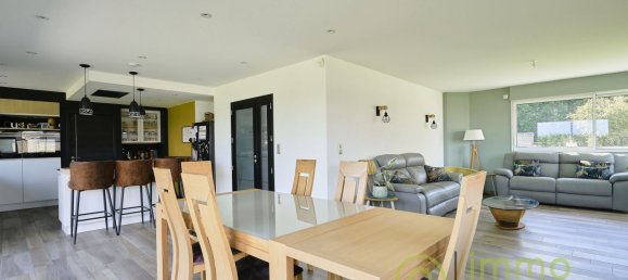 Casa de 5 dormitorios en Caestre, France No. 259660 6