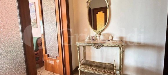 3 bedrooms Apartment in Jesi, Italy No. 92732 14