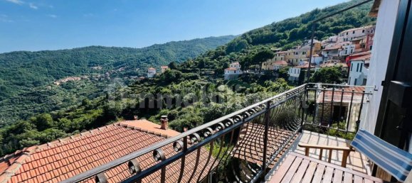 Дом с 2 спальнями в Империя, Италия № 111074 21