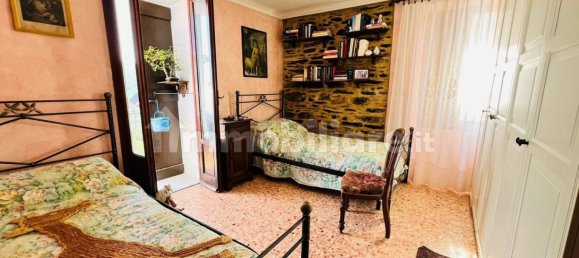 Дом с 2 спальнями в Империя, Италия № 111074 27