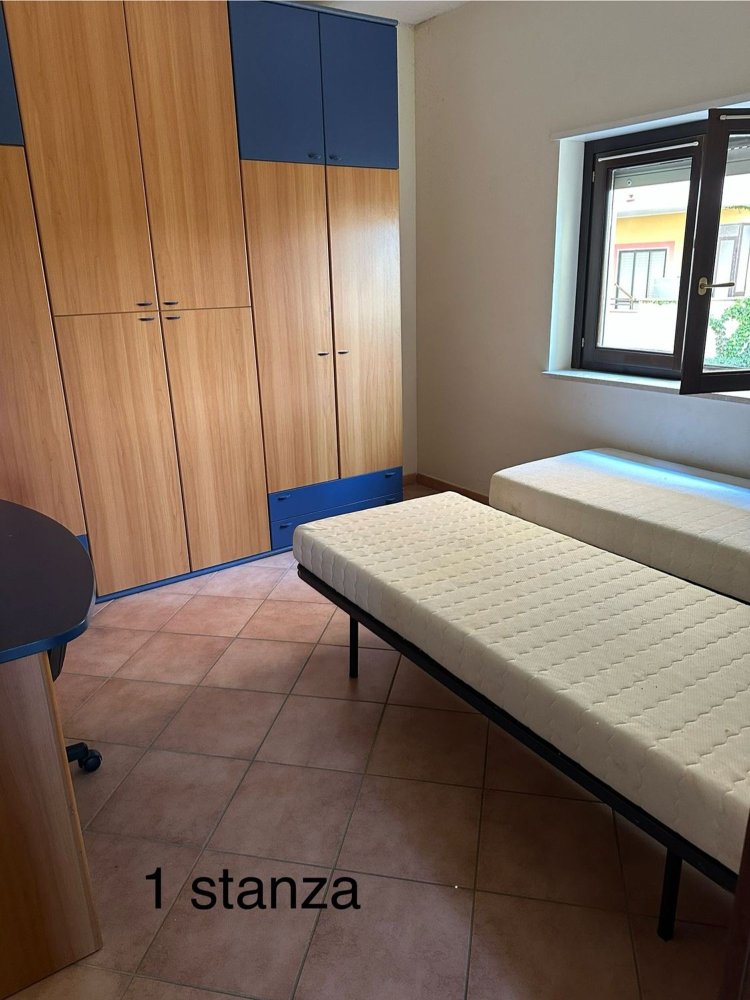 2 bedrooms Apartment in Crotone, Italy No. 345149