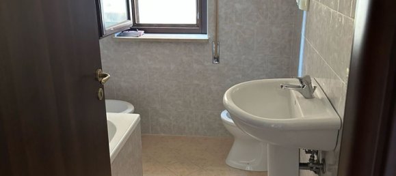 2 bedrooms Apartment in Crotone, Italy No. 345149 8