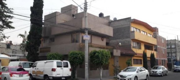Casa de 5 dormitorios en Mexicali, Mexico No. 162217 2