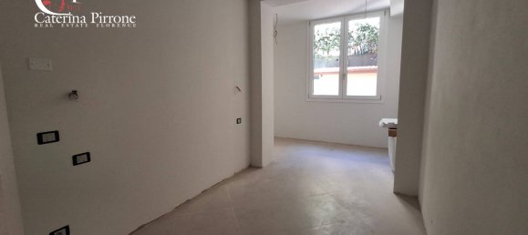 2 bedrooms Apartment in Florence, Italy No. 324168 20