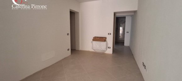2 bedrooms Apartment in Florence, Italy No. 324168 24