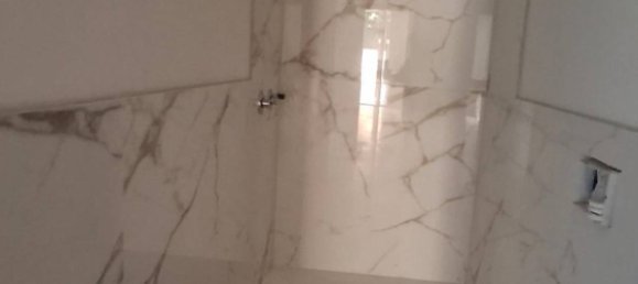 2 bedrooms Apartment in Florence, Italy No. 324168 21