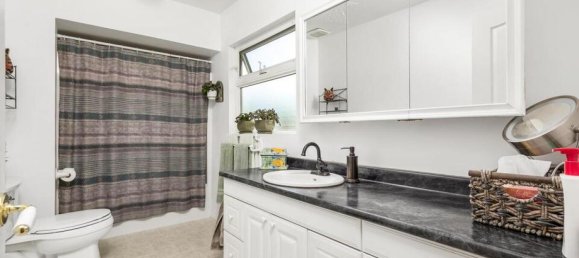 3 Schlafzimmer Haus in British Columbia, Canada, Nr. 1278 12