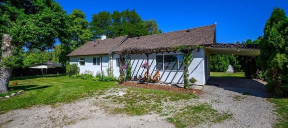 3 Schlafzimmer Haus in British Columbia, Canada, Nr. 1278 4