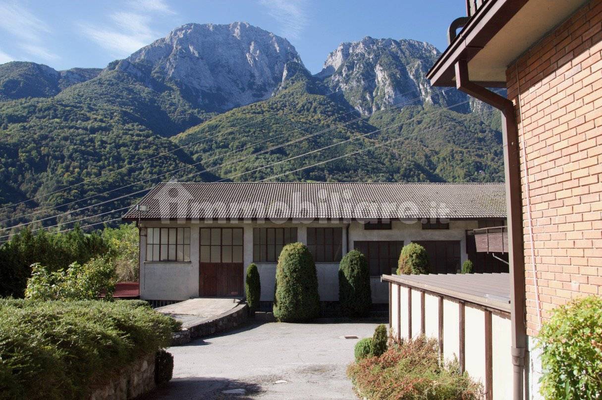 Armazém de 1 divisão em Primaluna, Italy N.º 71698