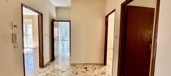 Apartamento T4 em Canicattì, Italy N.º 357471 2