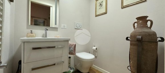 3 bedrooms Apartment in Rome, Italy No. 353026 33