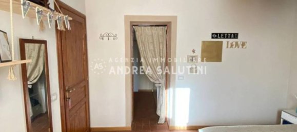 4 غرف نوم منزل في Capannoli, Italy رقم 133734 83