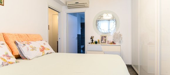 3 bedrooms Apartment in Rome, Italy No. 320063 11