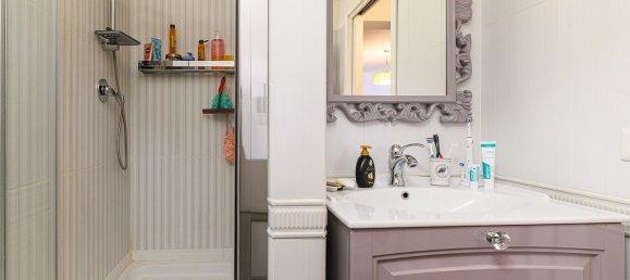 3 bedrooms Apartment in Rome, Italy No. 320063 23