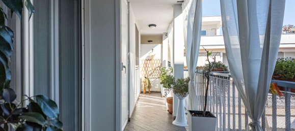 3 bedrooms Apartment in Rome, Italy No. 320063 27