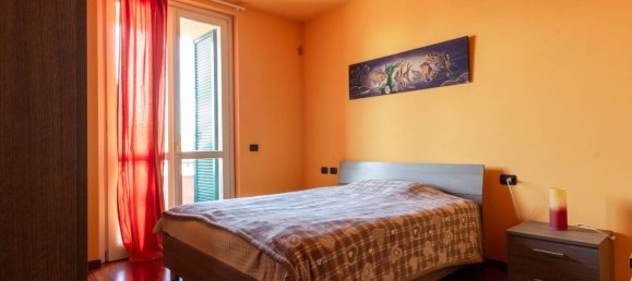 Apartamento de 4 habitaciónes en Lomagna, Italy No. 213209 40